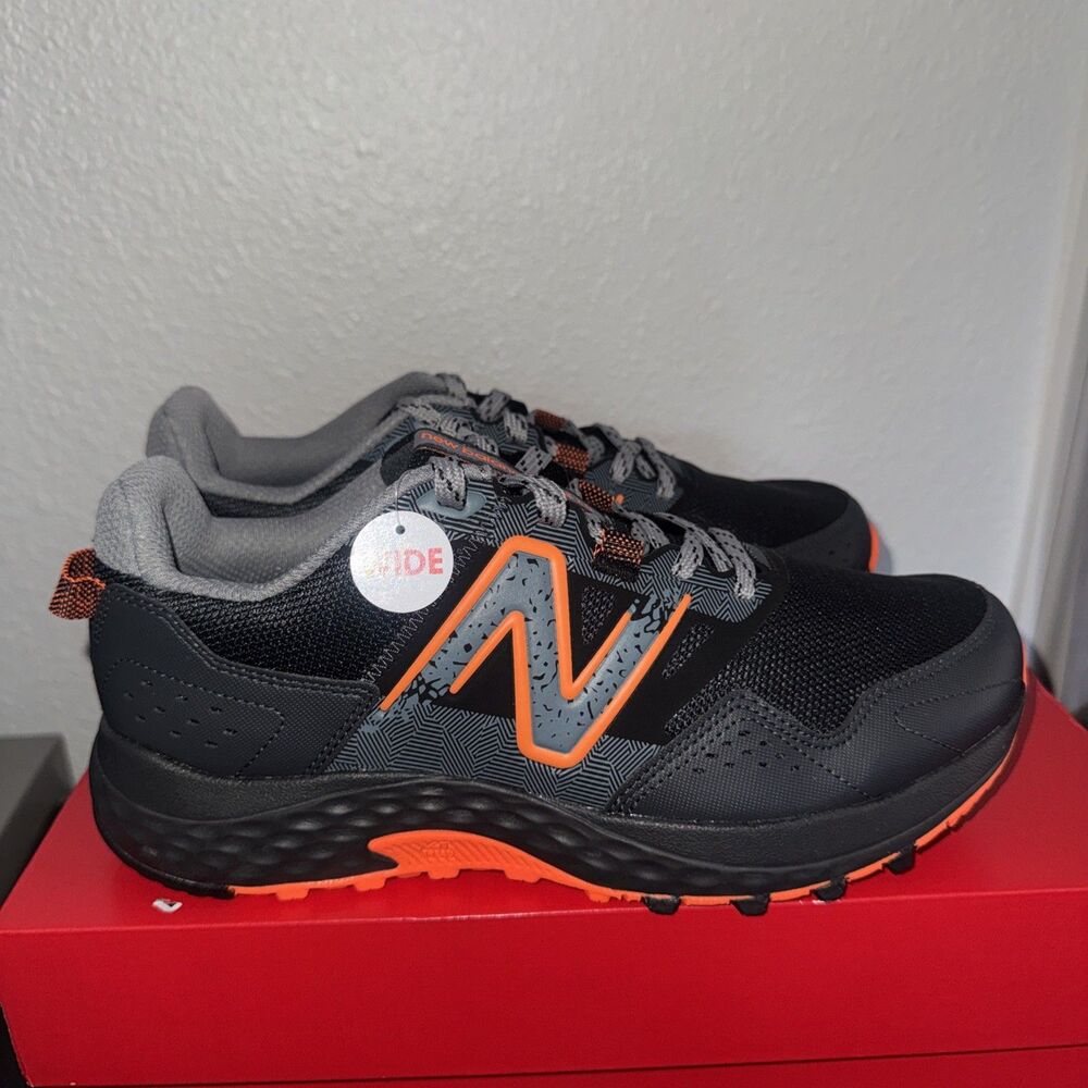 New Balance 410v8 Trail Running Shoes Sz 8 4E Wide Black/Red MT410LO8